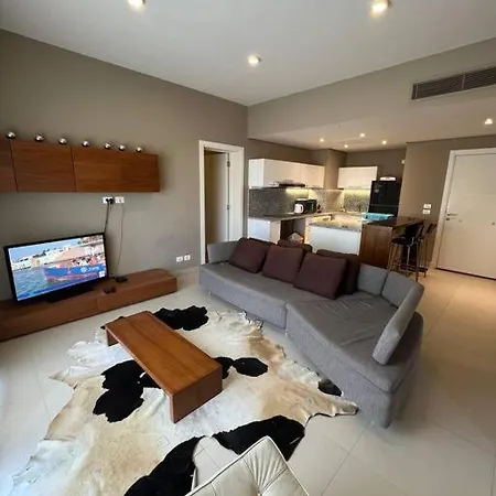 Modern Apartment Abutig Marina
